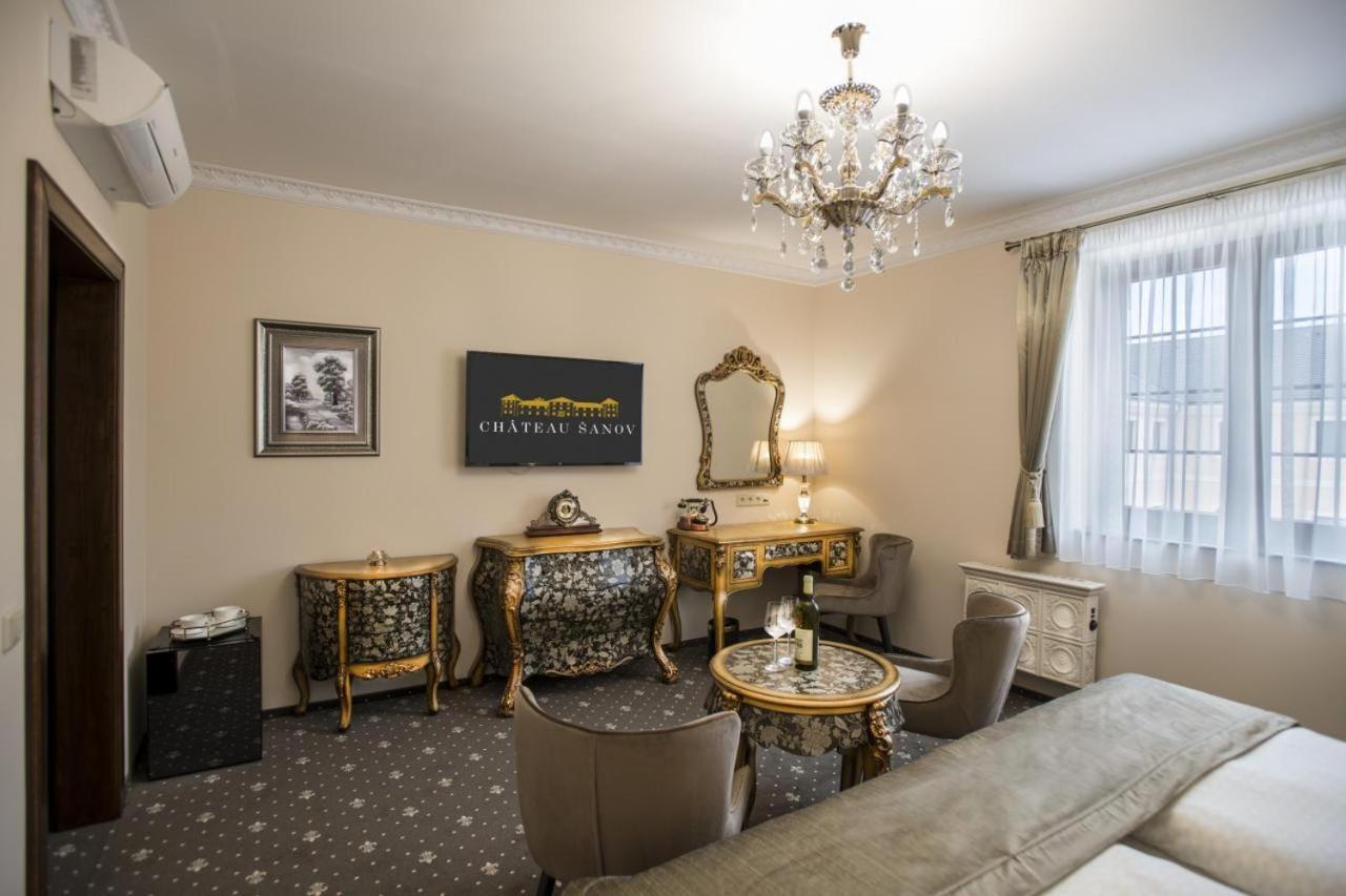 Chateau Sanov Sanov  Luaran gambar